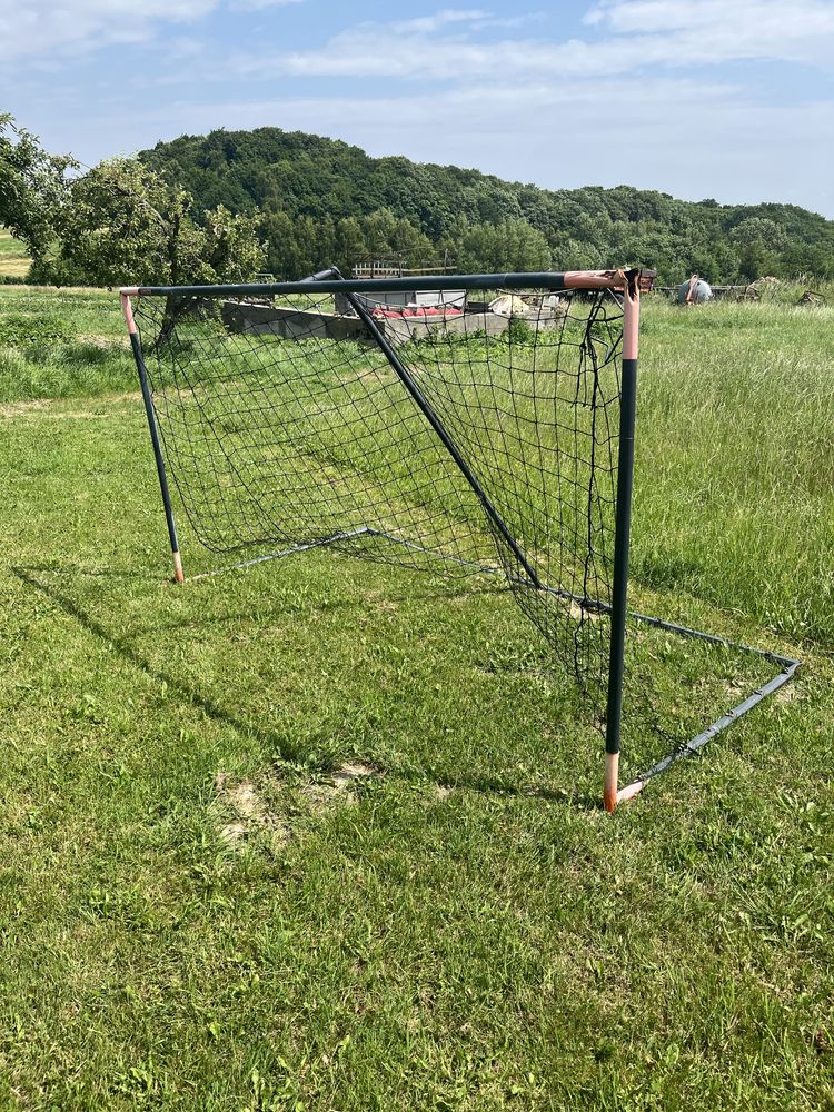 Bramka do piłki nożnej 1.6 m x 3 m