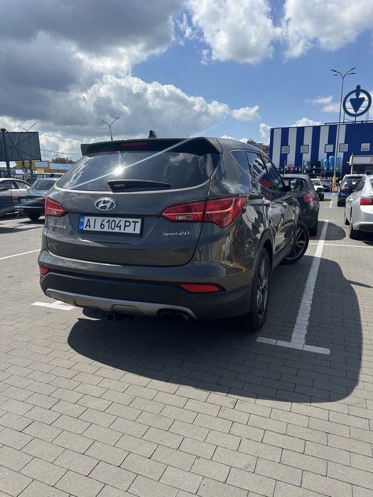 Hyundai Santa FE