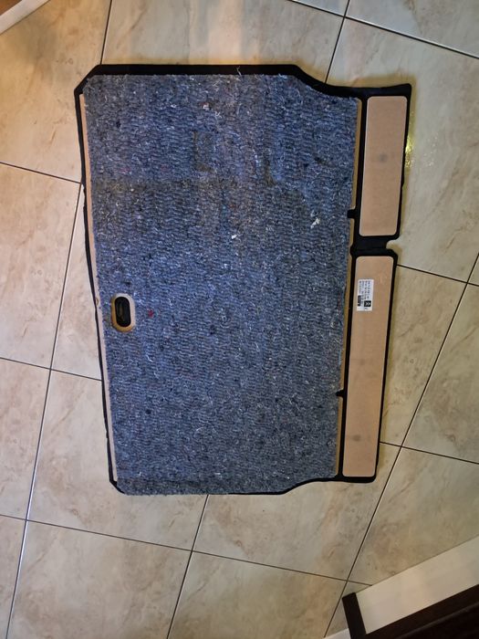 Citroen c3 lll podłoga wykładzina bagażnika