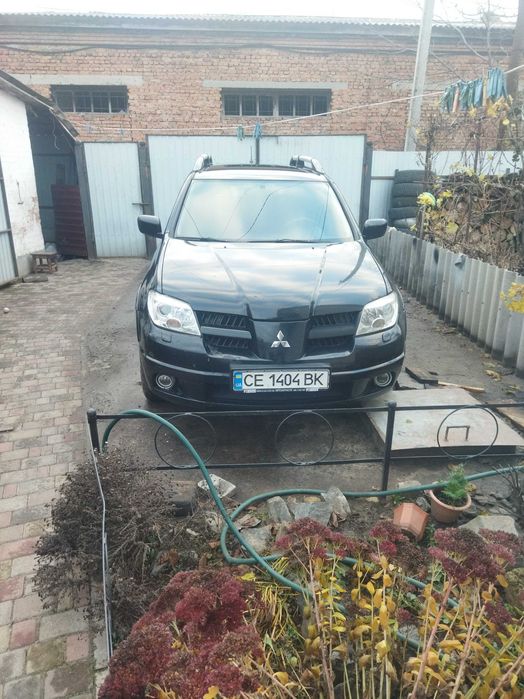 Митсубиси Аутлендер