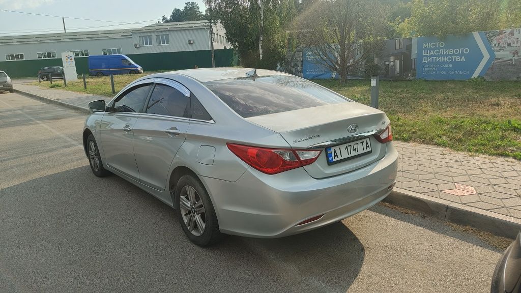 Hyundai Sonata 2.0 LPI