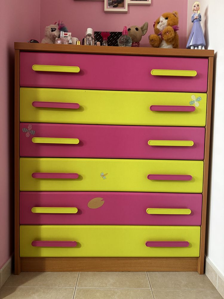Comoda quarto criança