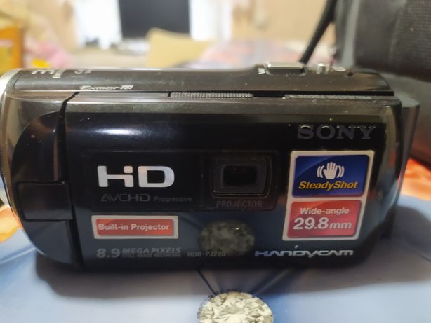 Видеокамера Sony PJ220E