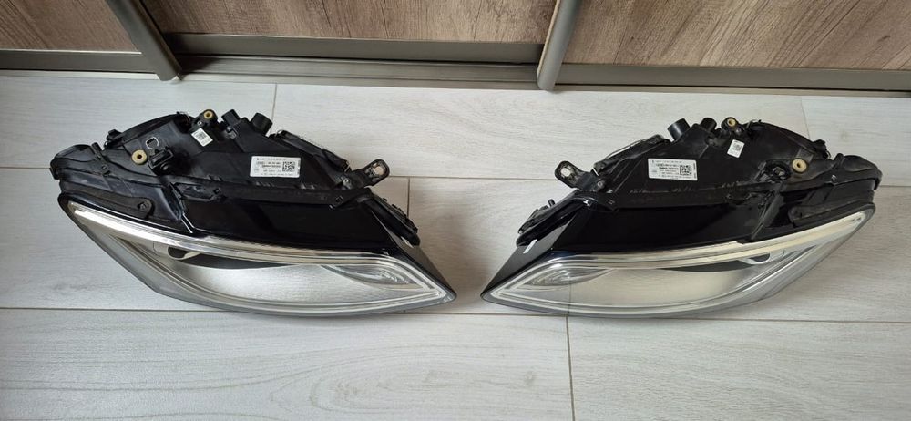Фари Audi Q5 8R0941006C  8R0941005C  Valeo фара ліва права Ауді