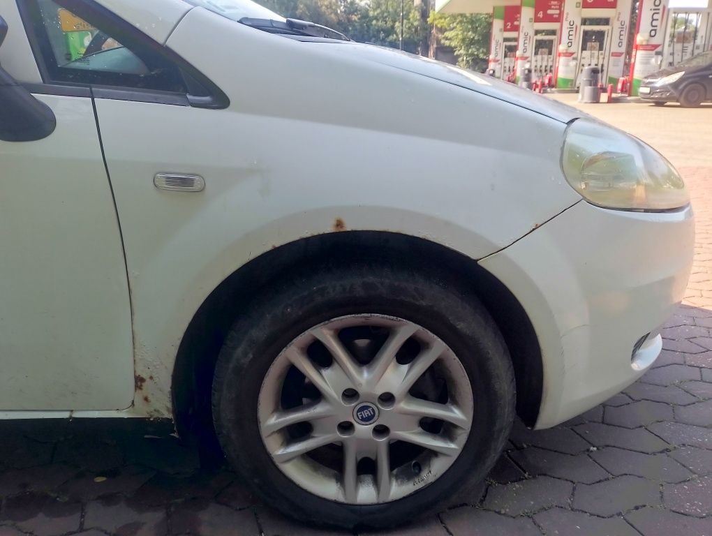 Fiat   1.4  LPG  auto 2 osobowe z kratka