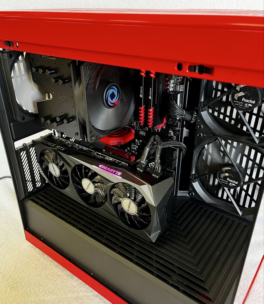 Komputer GAMINGOWY RYZEN/MSI Gaming/RTX 3070/1TB M.2/48GB/HYTE Y40/W11