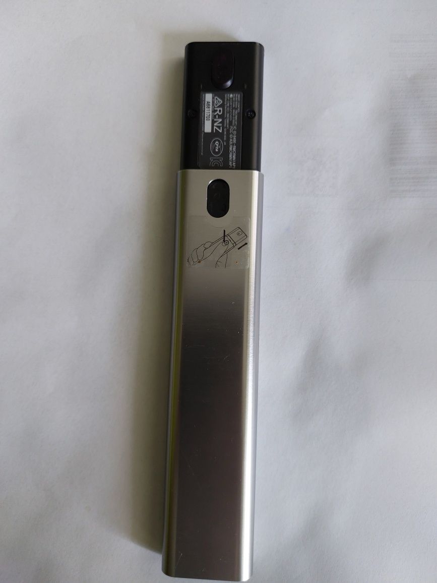 Pilot uszkodzony. Obudowa pilota Samsung BN59  01300G