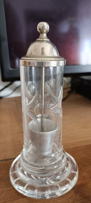 Antigo dispensador de palitos