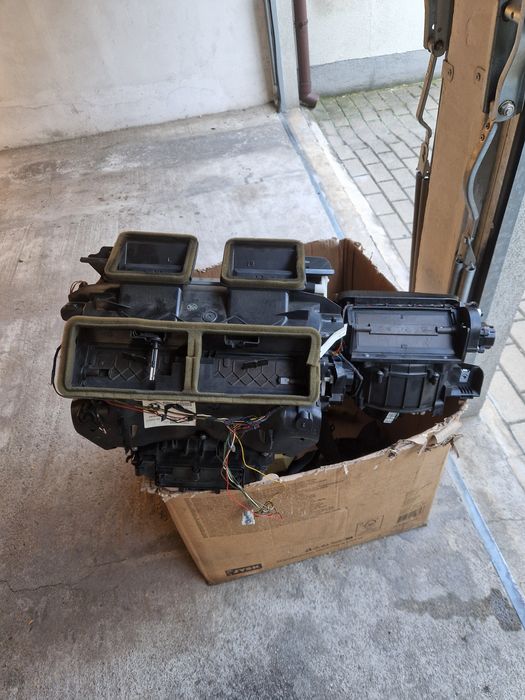 Nagrzewnica + tunel BMW E90 E9x
