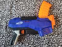 "Nerf" Іграшковий пістолет