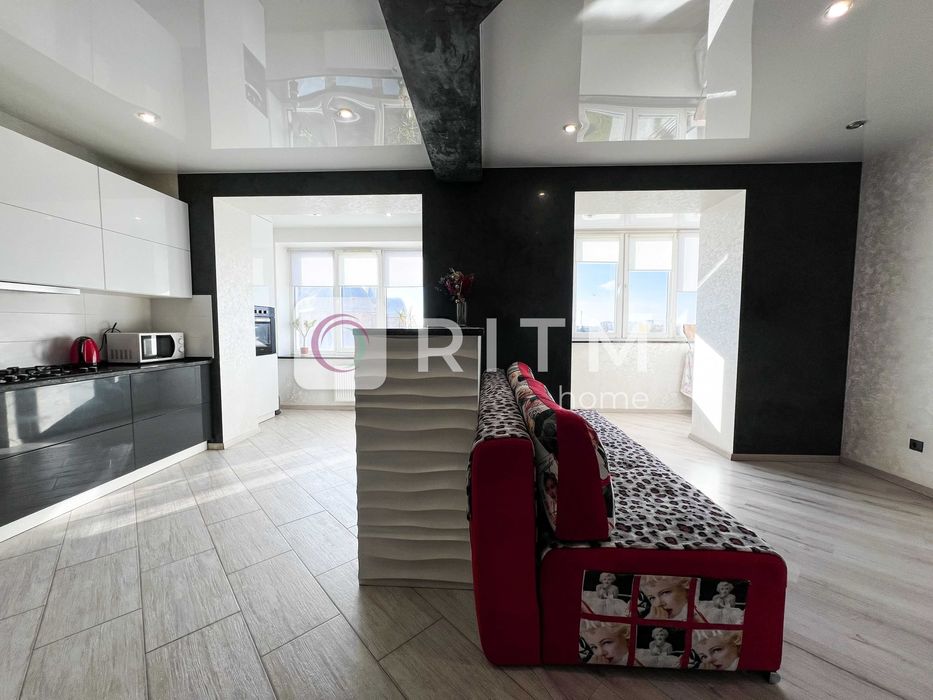 Продаж 1-кімнатної студії біля ПортCity