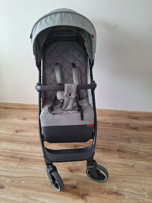 Дитячий прогулянковий візочок, коляска Carrello Bravo