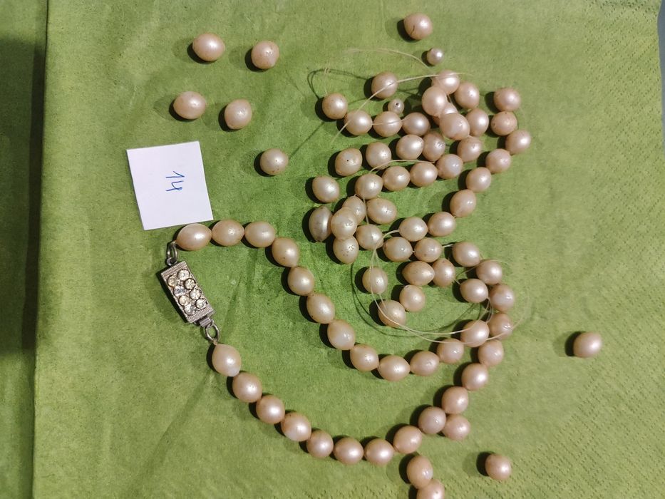 Colares pérolas vintage