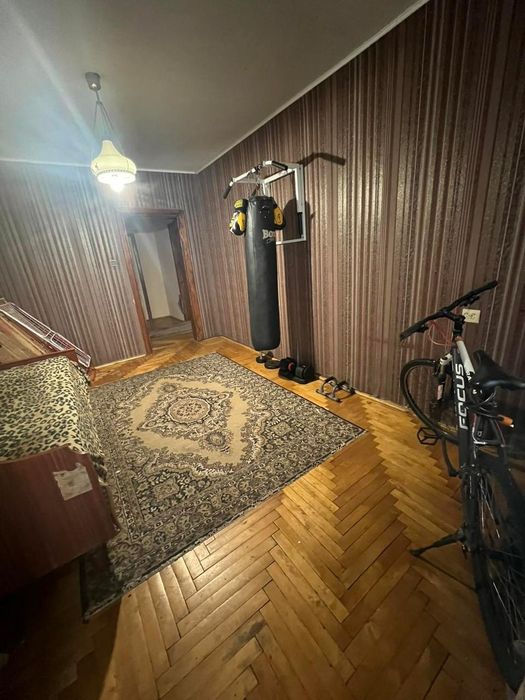 Продаж 3.кім.квартири вул.Мицкевича