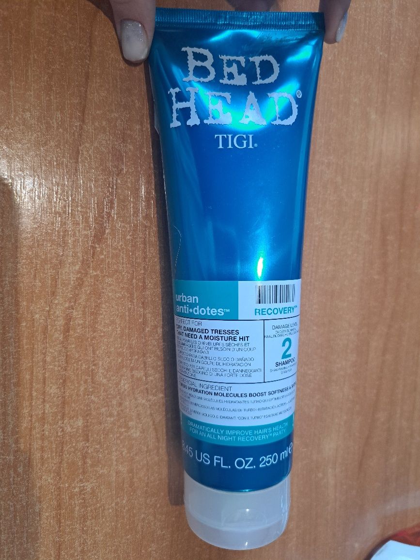 Tigi Bed Head Recovery Szampon Nawilżający Suche I Zniszczone Włosy 25