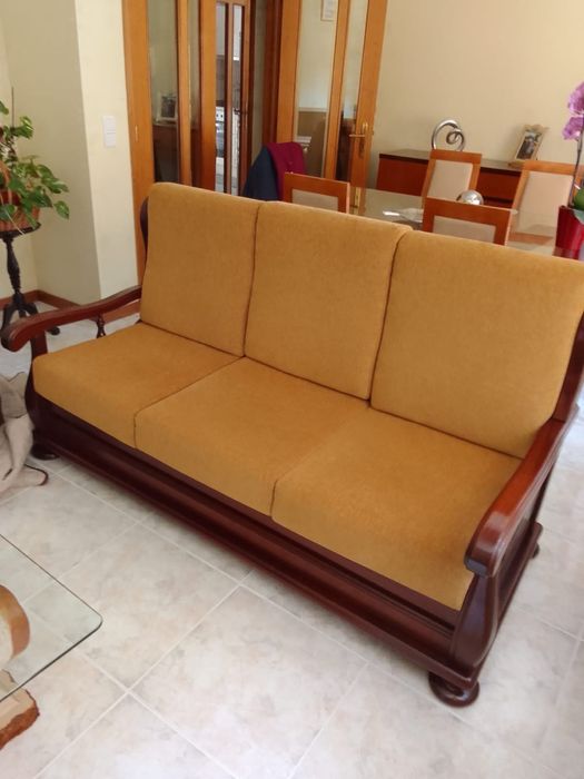 Vendo conjunto de 3 sofas