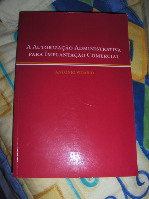 Livros de Direito em ótimas condições