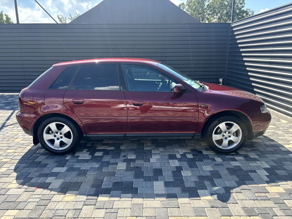 Продам Audi A3 8l