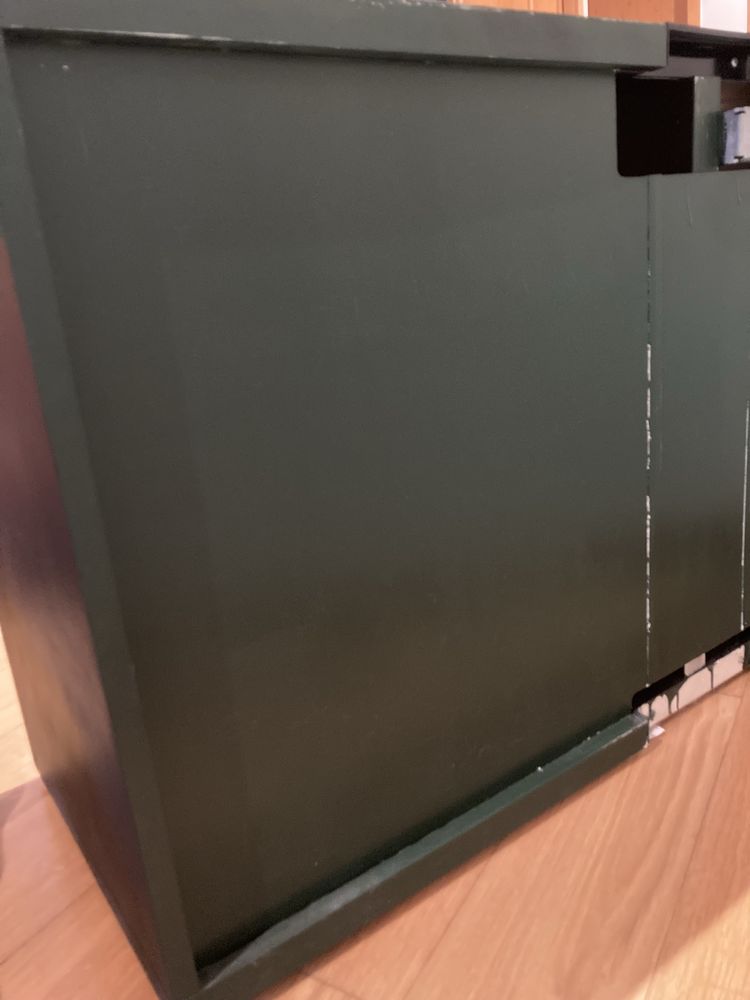 Aparador BESTA IKEA com portas