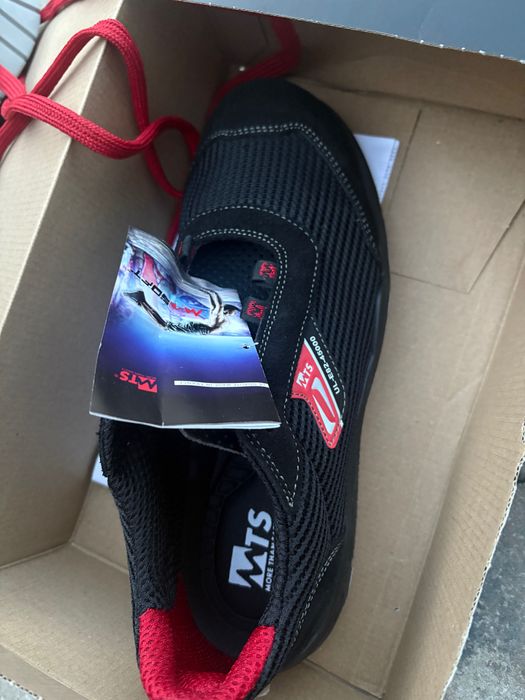 Buty robocze męskie Mustang MTS nowe roz. 44