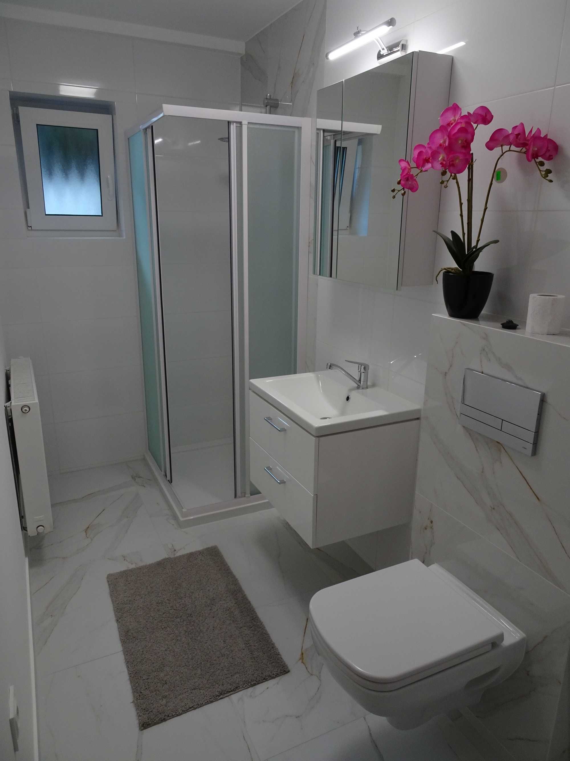 Apartament 82m2 - Charzykowy 2 sypialnie  + salon 4+1 osób