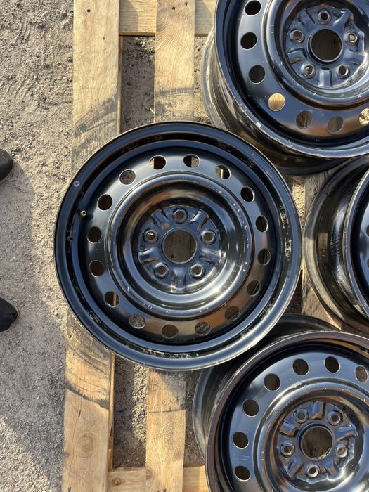 5х114.3 r16 Диски стальные Оригинал