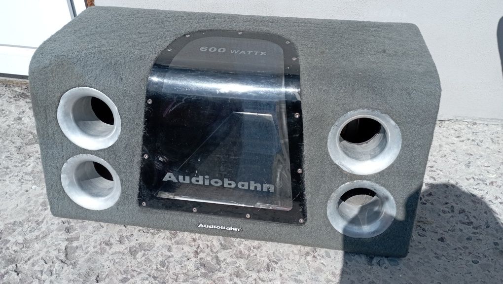 Сабуфер Audiobahn ABP12ET 600 Watts + підсилювач