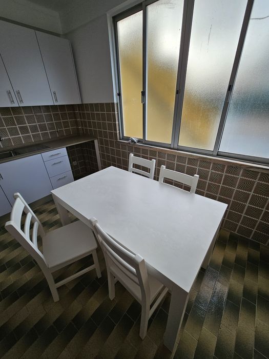 Vendo meesa de cozinha