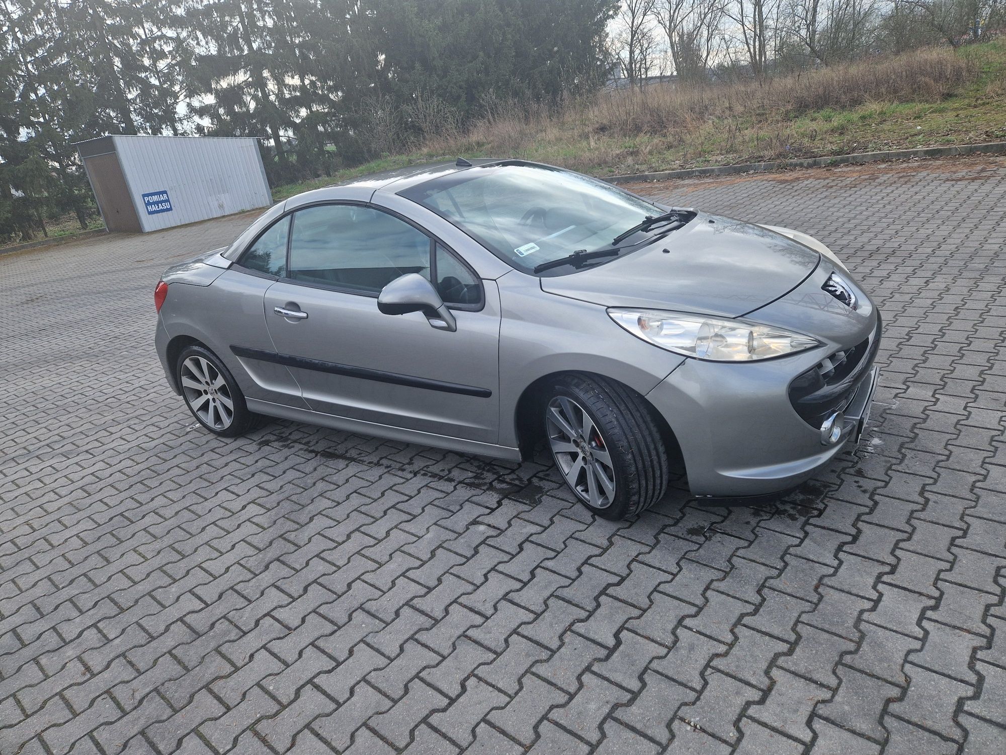 Peugeot 207cc uszkodzony, zamiana