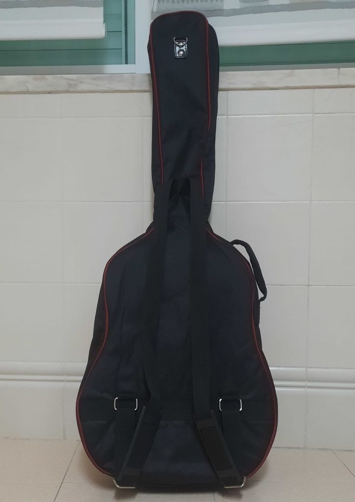 Guitarra Classica com capa