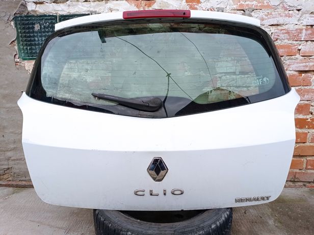 Ляда крышка багажника рено клио 3 хетчбек 2005-2012 Renault Clio 3