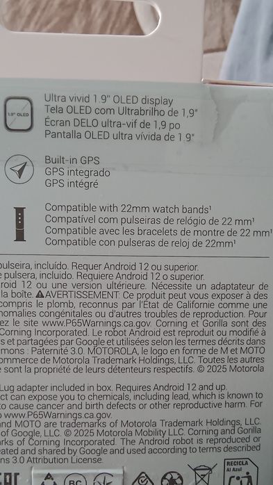 Motorola moto watch fit
