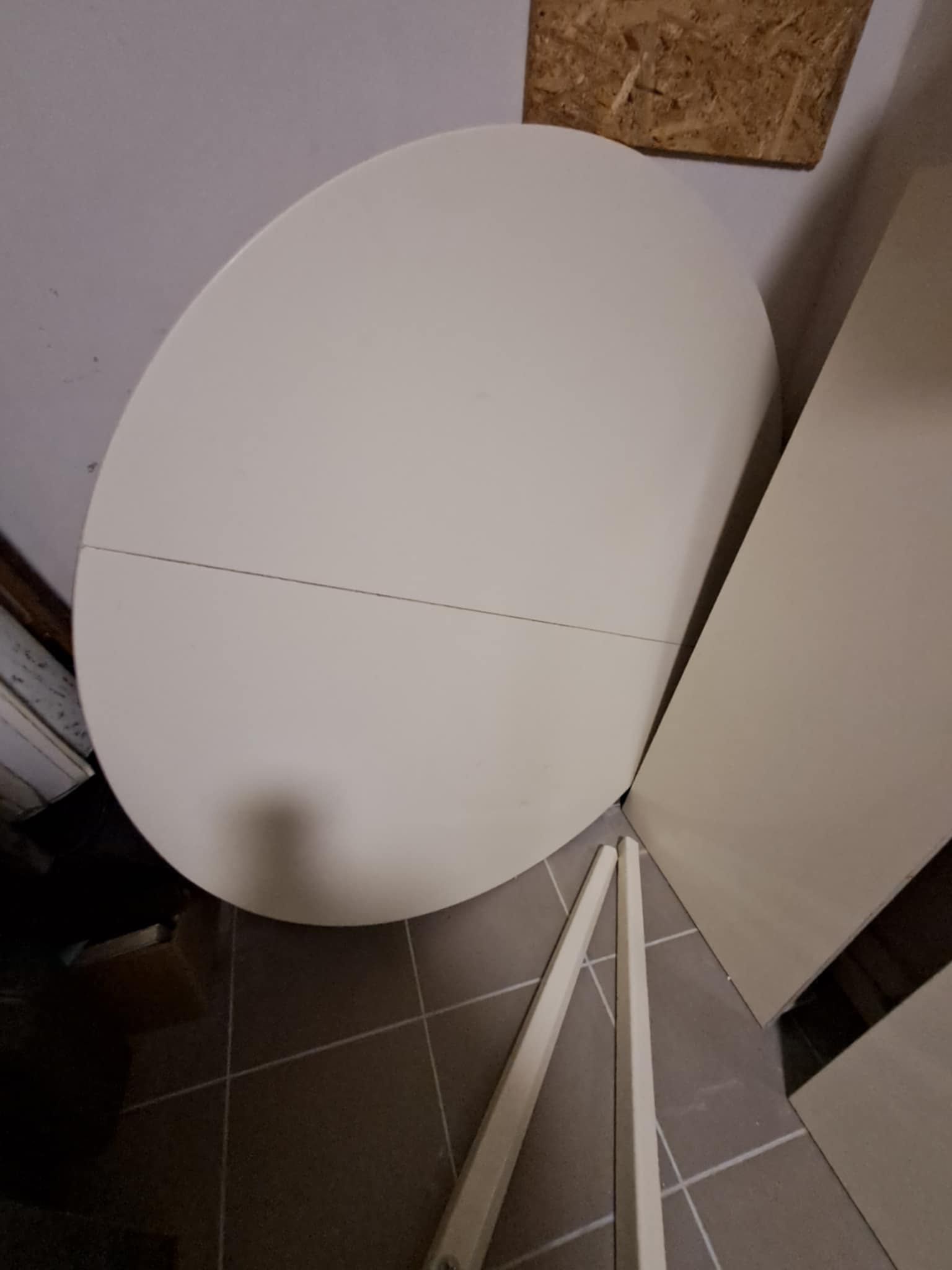 Stół jadalniany okrągły duży (dodatkowe blaty) biały