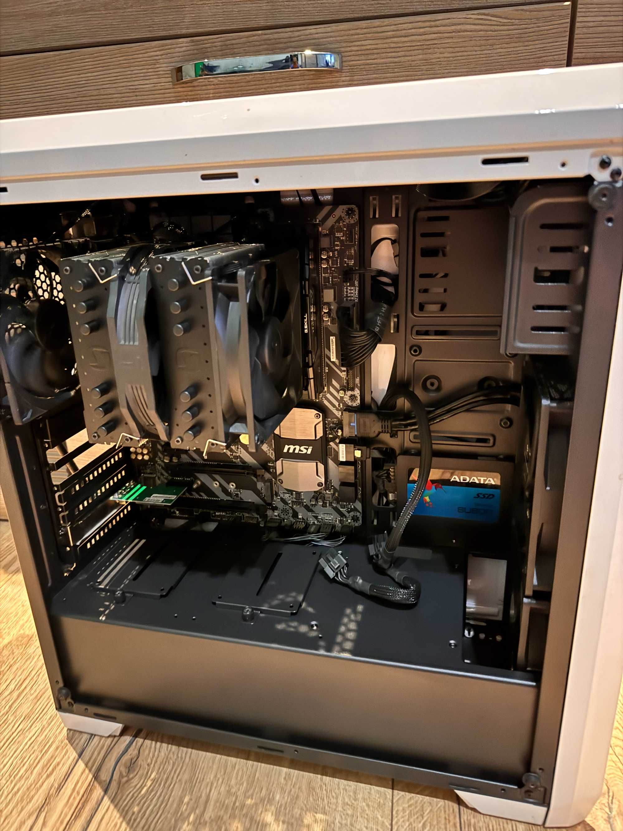 Komputer i7-9700k Z370 32GB RAM SSD 256GB