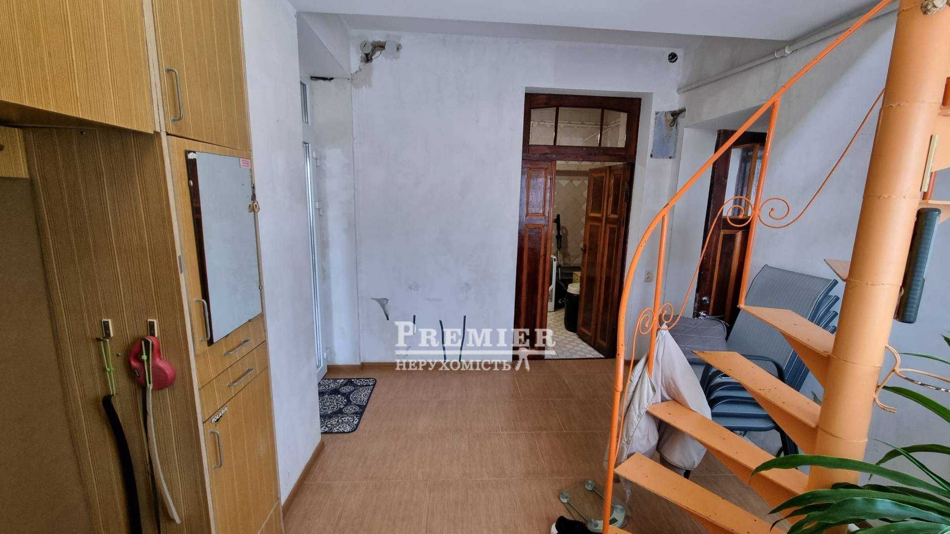 2-поверховий будинок в Одесі 121 кв.м  Автономне опалення.