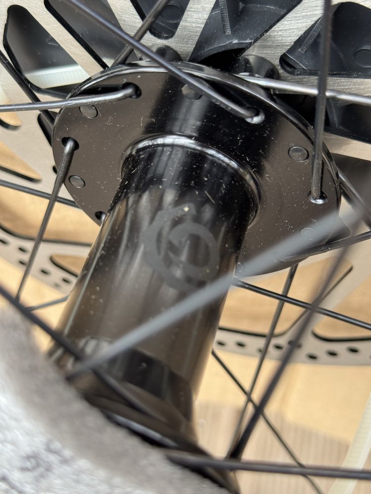 Koła MULLET DH i9 1/1 Crank Brothers DH SYNTHESIS ALLOY
