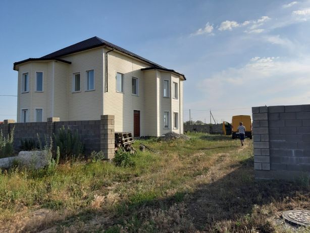 Продам новый дом в Новой Дофиновке