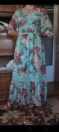 Długa sukienka w kwiaty z gipiurą rozmiar m-L