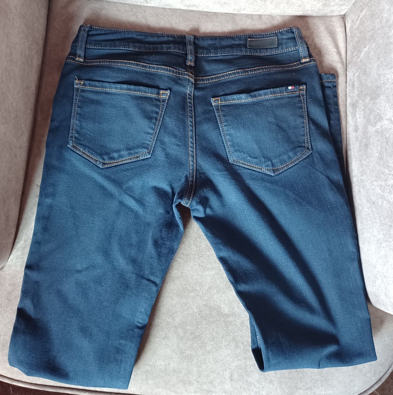 Jeansy Tommy Hilfiger 32