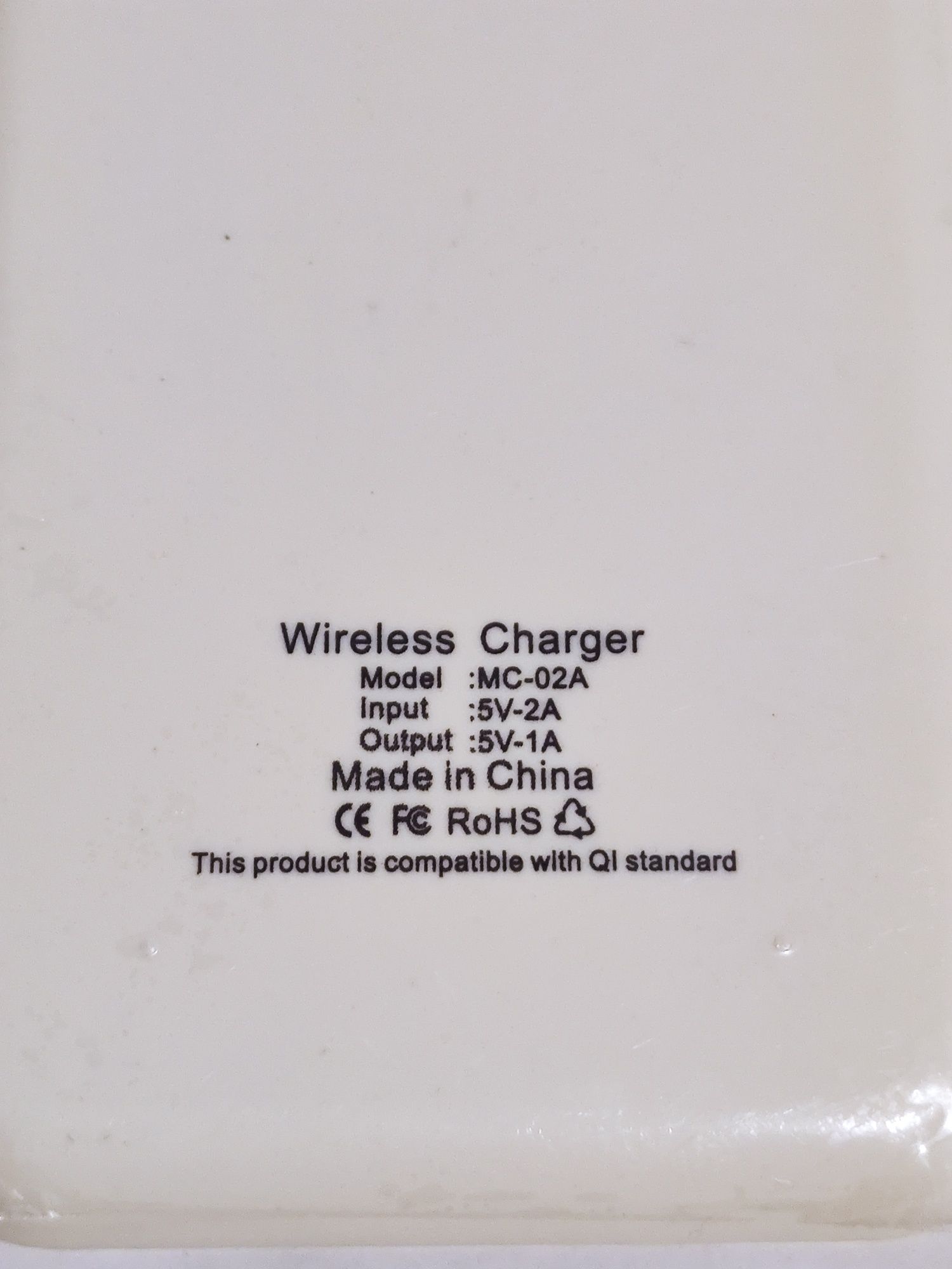 Wireless Charger da Somersby - Carregamento Conveniente e Estiloso