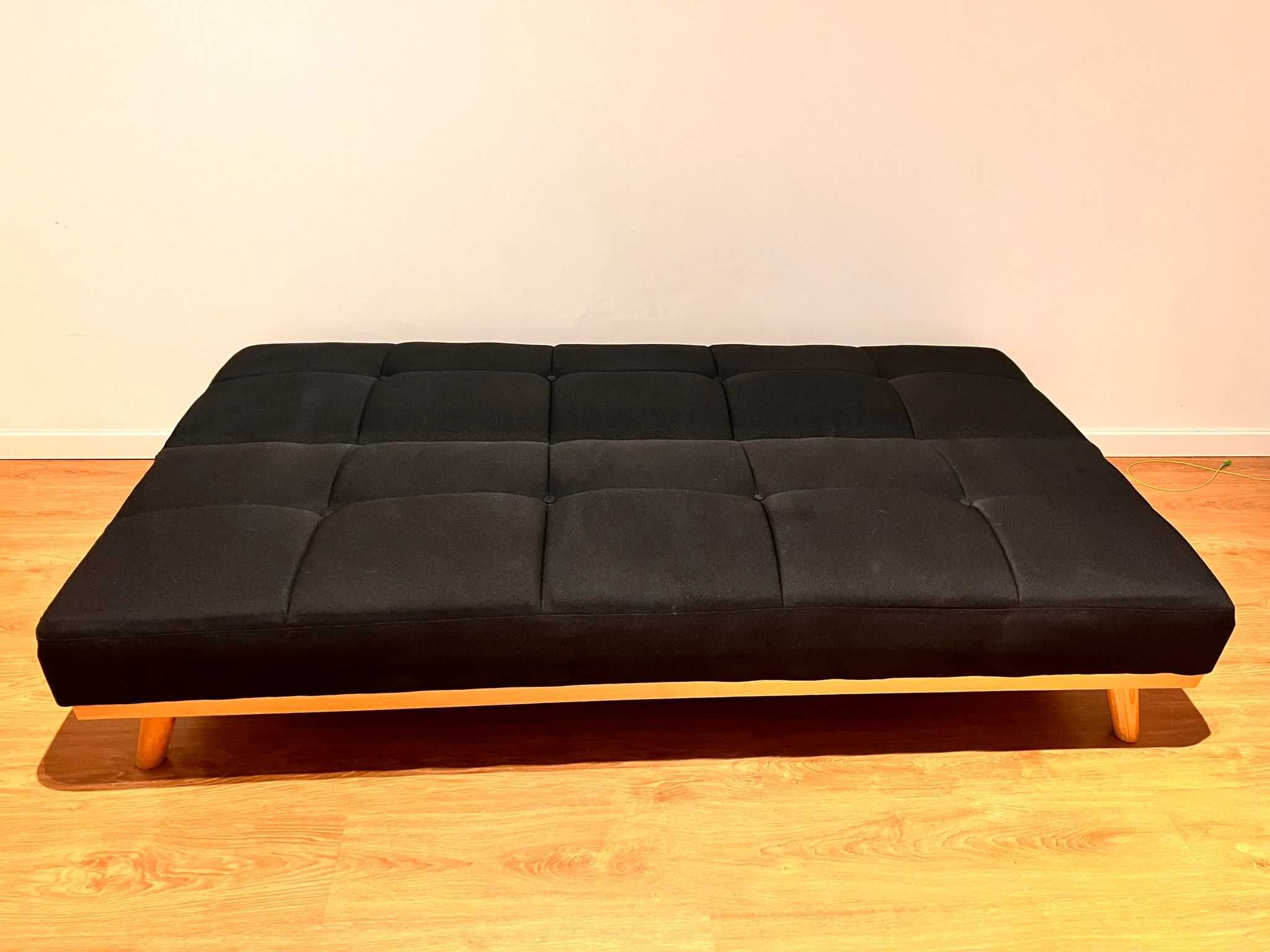 Sofá-Cama Froya (Preto - Poliéster - 80x183x80 cm). Bom estado.