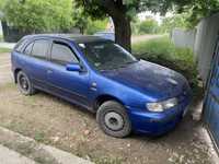 Деталі салону Nissan Almera n15