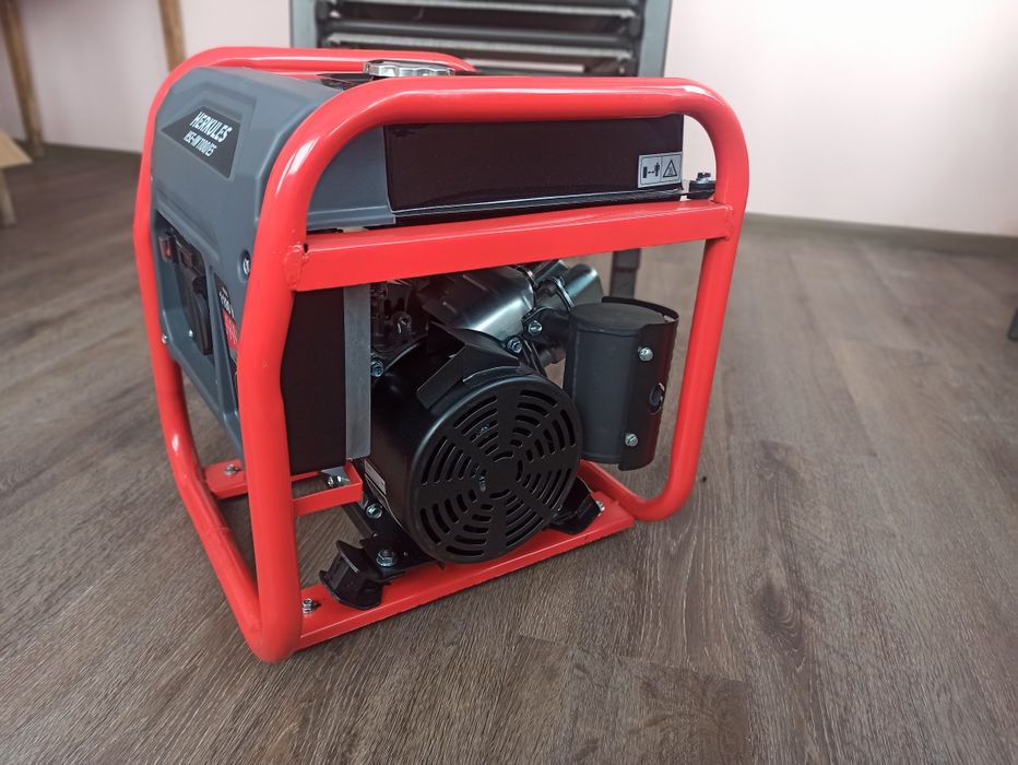 Компактный инверторный генератор 1,1кВт