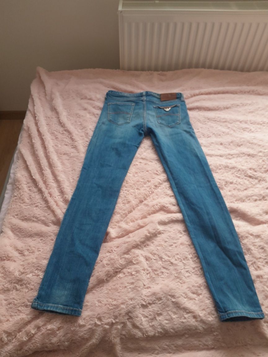 Spodnie Armani Jeans rozmiar 152