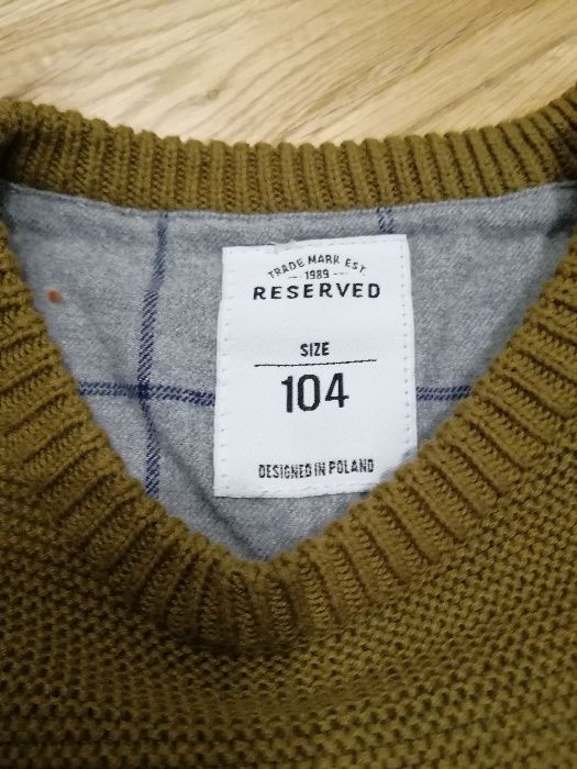 Sweter roz 104 Reservd