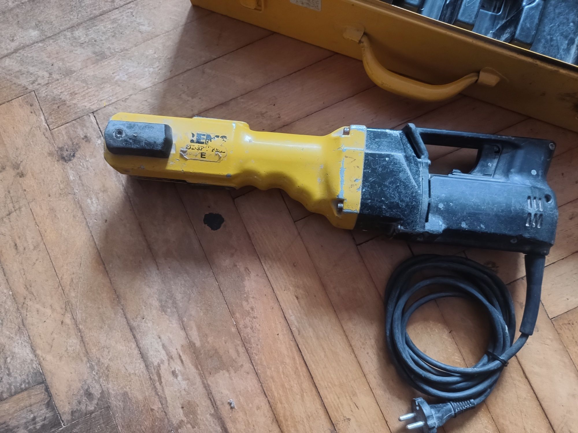Zaciskarka rems power press E plus szczeki