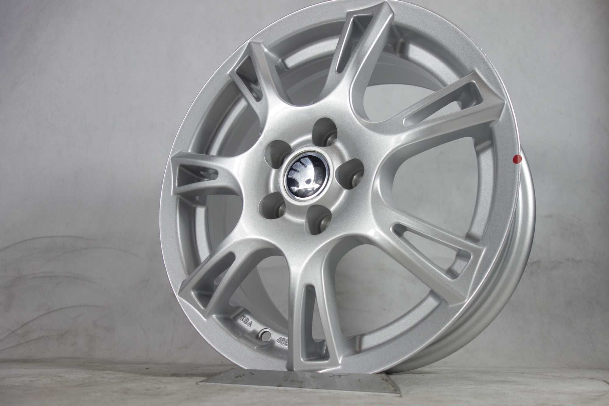 NOWE Alufelgi 15" 5x100 Skoda Fabia Rapid Octavia Srebrne 860
