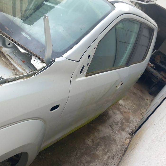 Porta tras lado condutor vw amarok ano 2012
