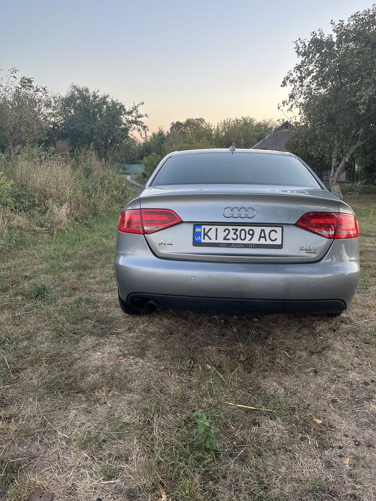Продаю своє власне авто