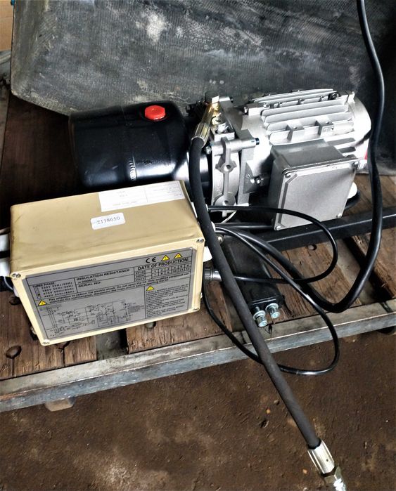 Zasilacz hydrauliczny 380V, 1,1 kW.